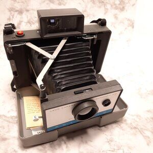 Vintage Polaroid 210 Land Camera Untested